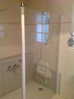 salle de bain pmr