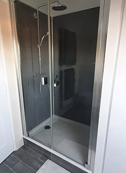 salle de bain pmr